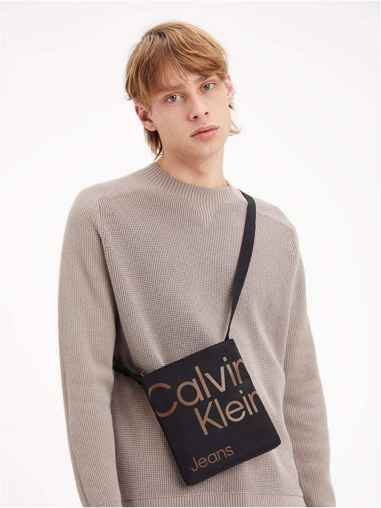 Calvin Klein Jeans Sports Essentials Flatpack