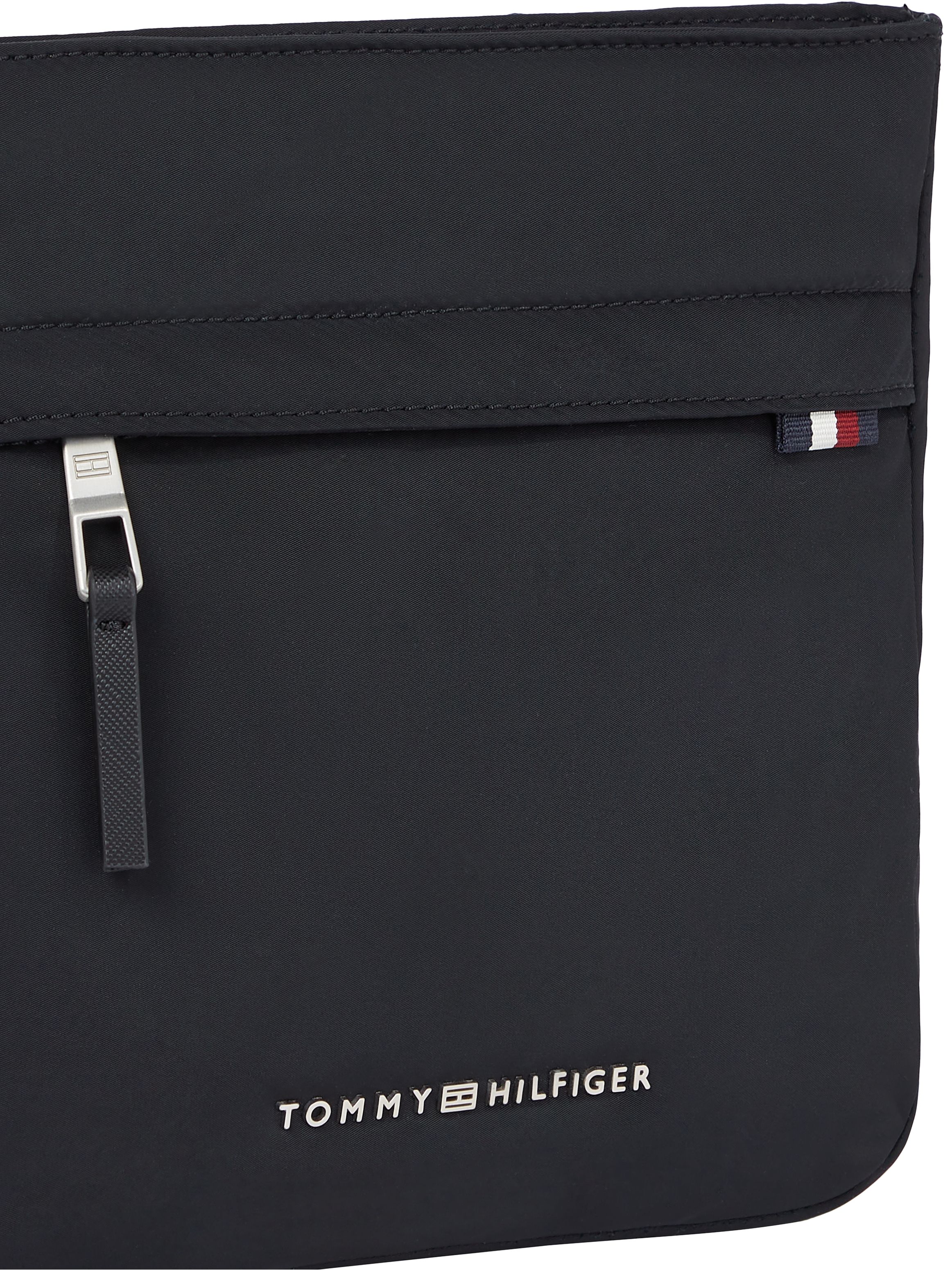 Tommy Hilfiger Signature Small Crossover Bag