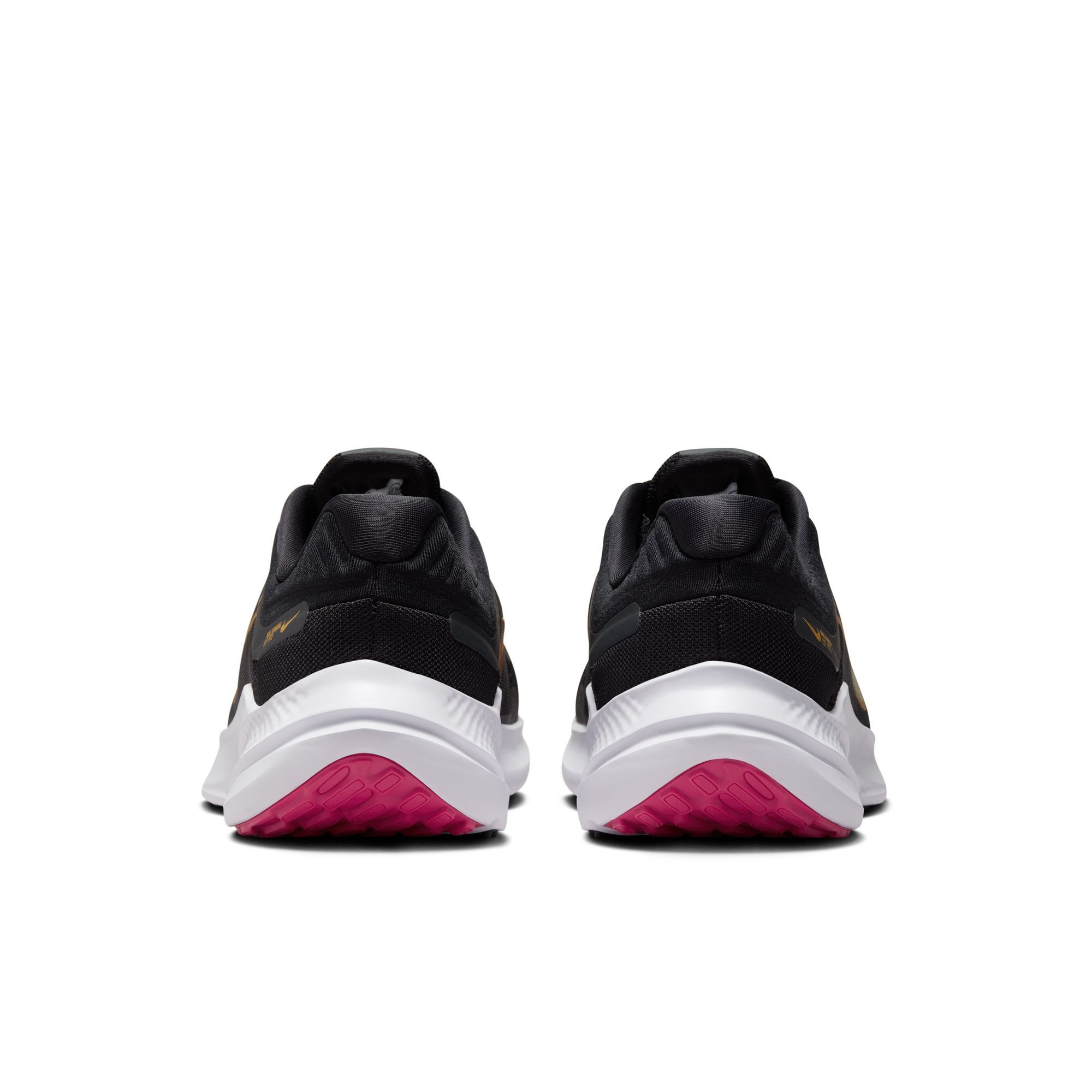 Nike Women's Quest 5 Running Shoes