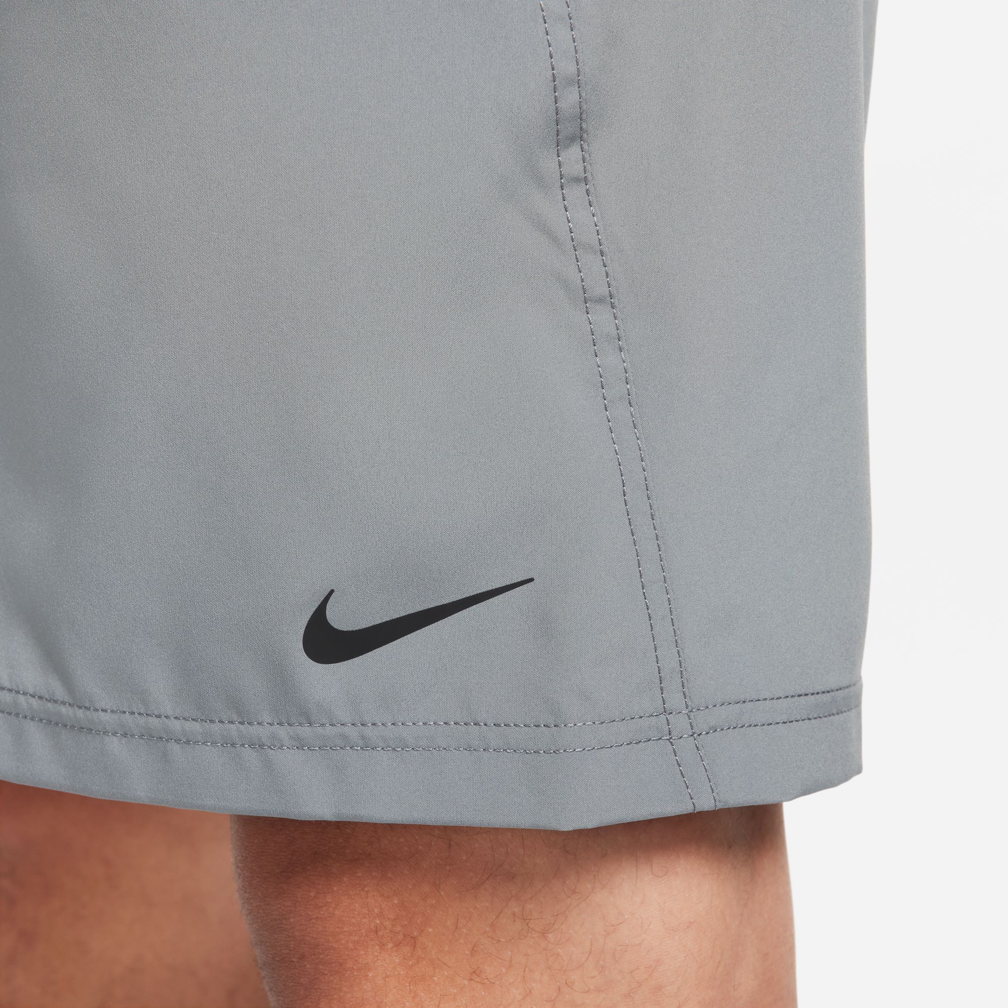 Nike Form Men's Dri-FIT 9" Unlined Versatile Shorts