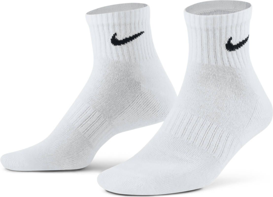 Nike Unisex 3-Pack Cushioned Ankle Socks