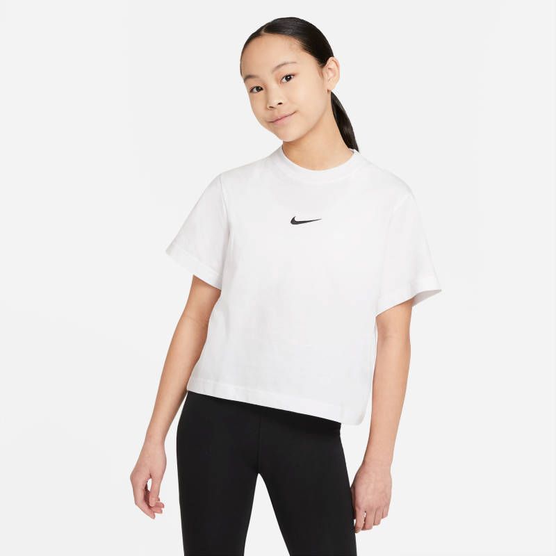 Nike Sportwear Short Sleeve Essential Girls T-Shirt