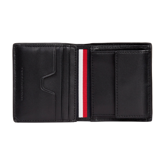 Tommy Hilfiger Central Trifold Wallet