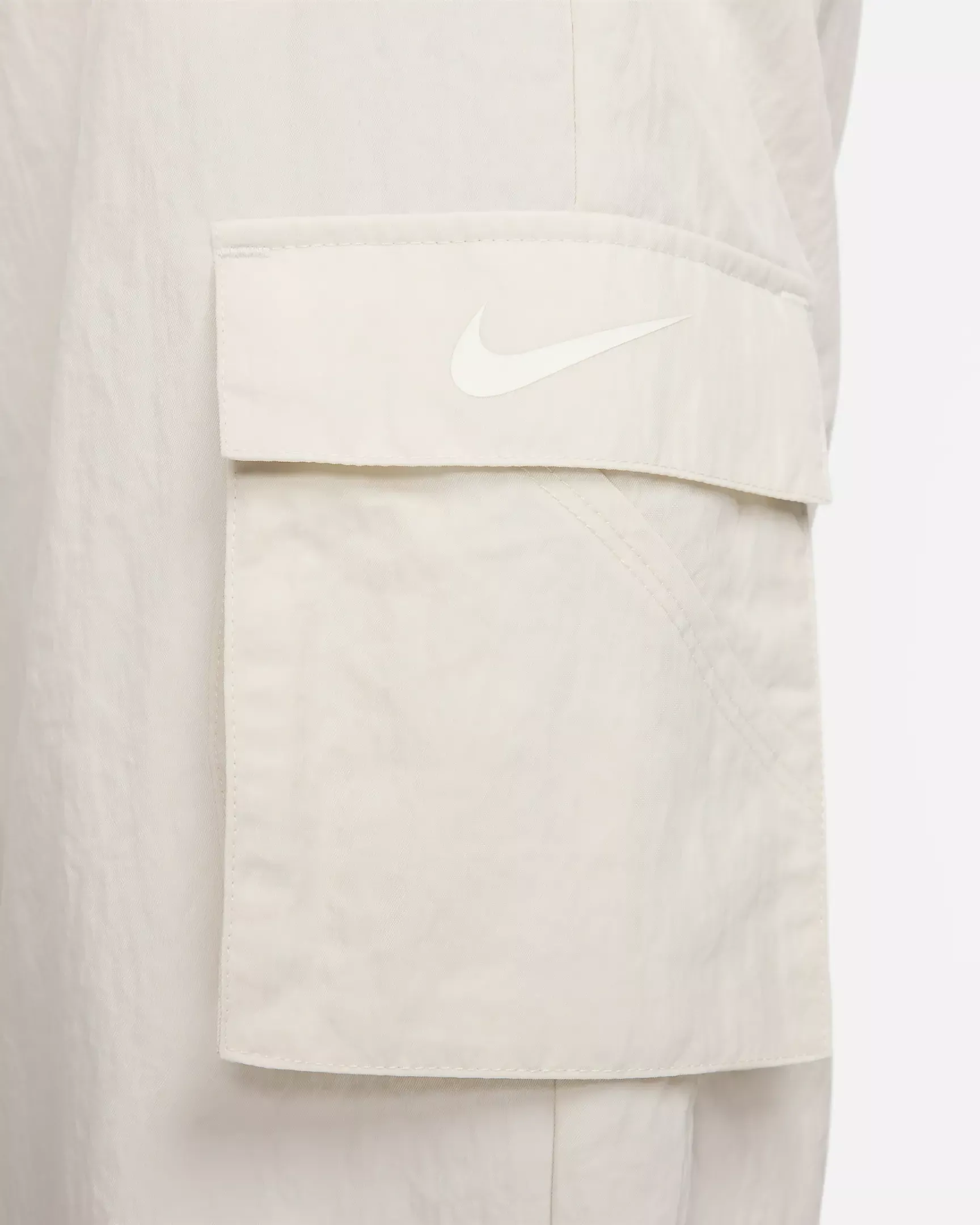Nike Sportswear Essential Cargo Pants