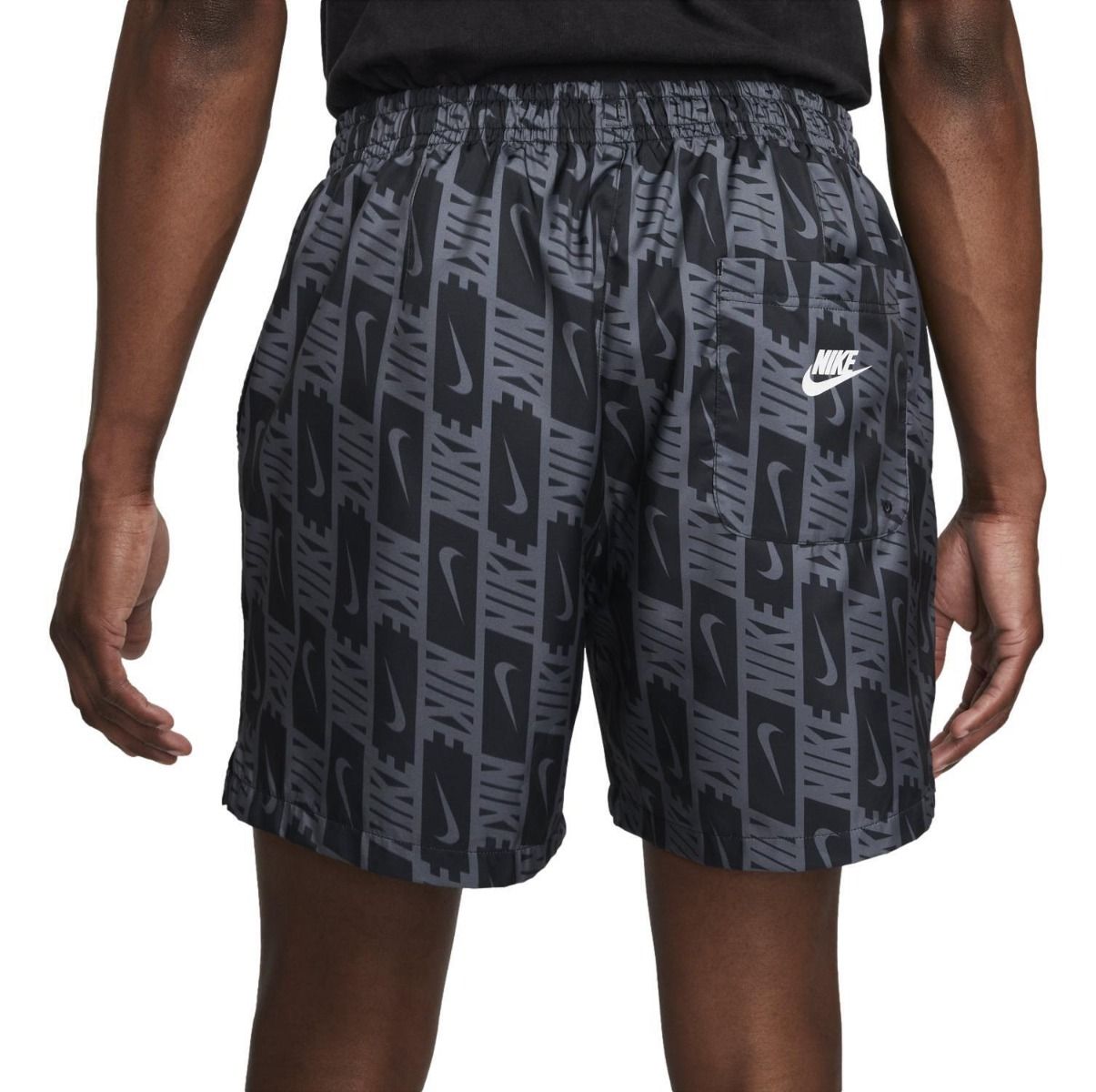 Nike Sportwear Repeat Woven Short